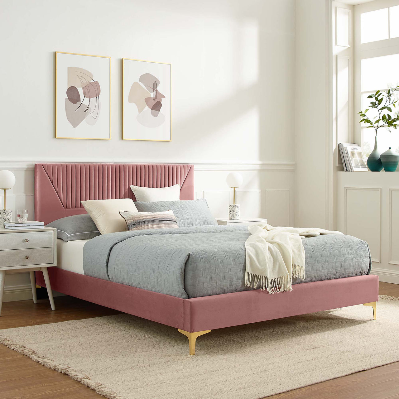 Seraphine Velvet King Platform Bed, Dusty Rose