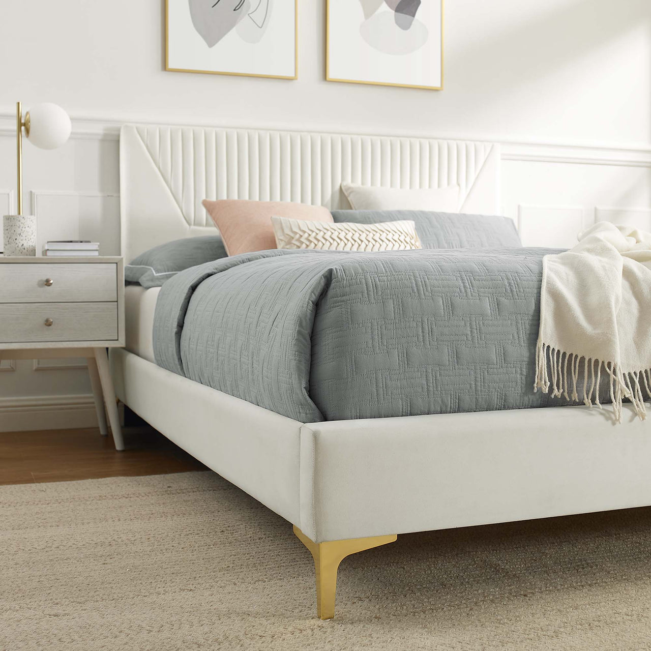 Seraphine Velvet King Platform Bed, White