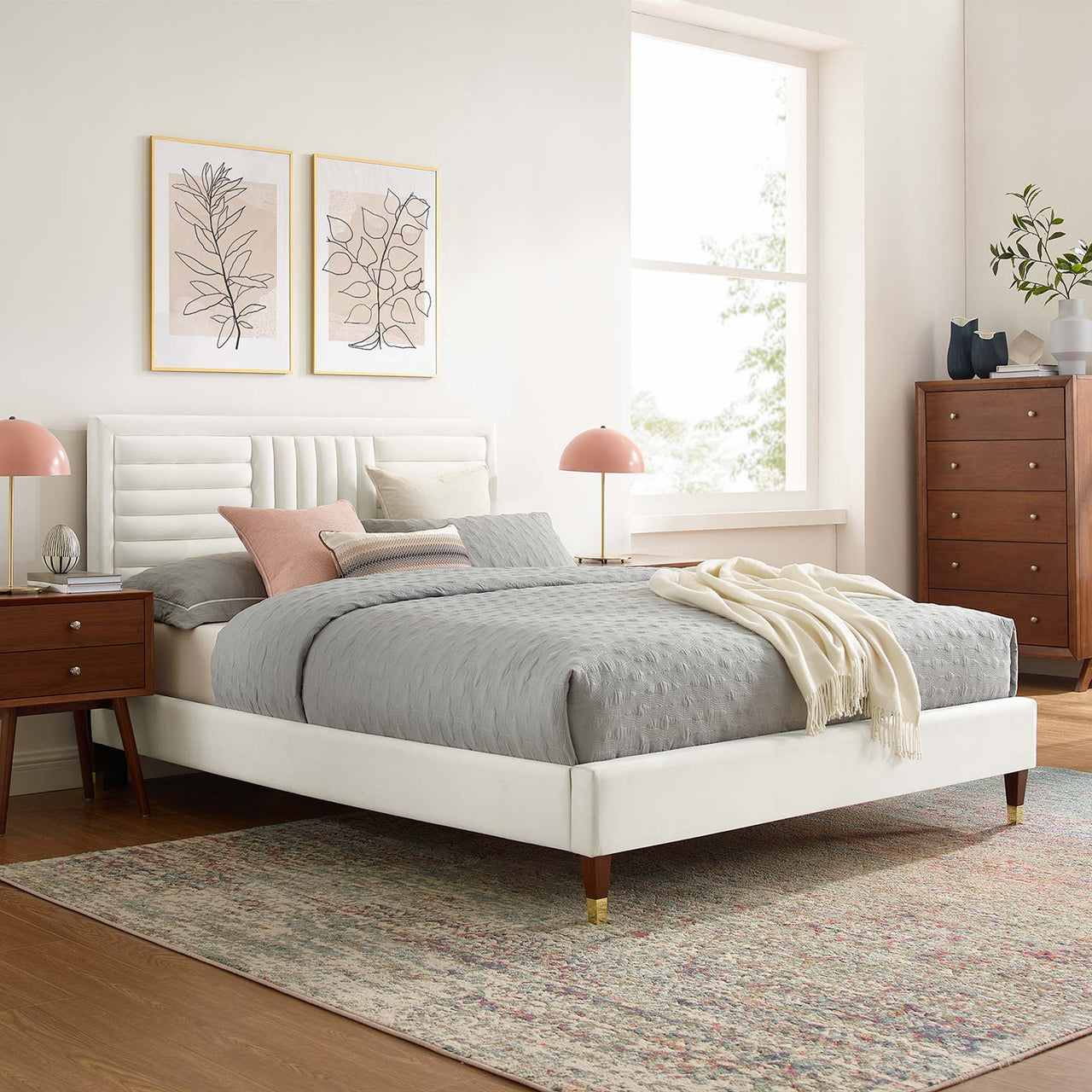 Selphie Upholstered Velvet King Platform Bed, White
