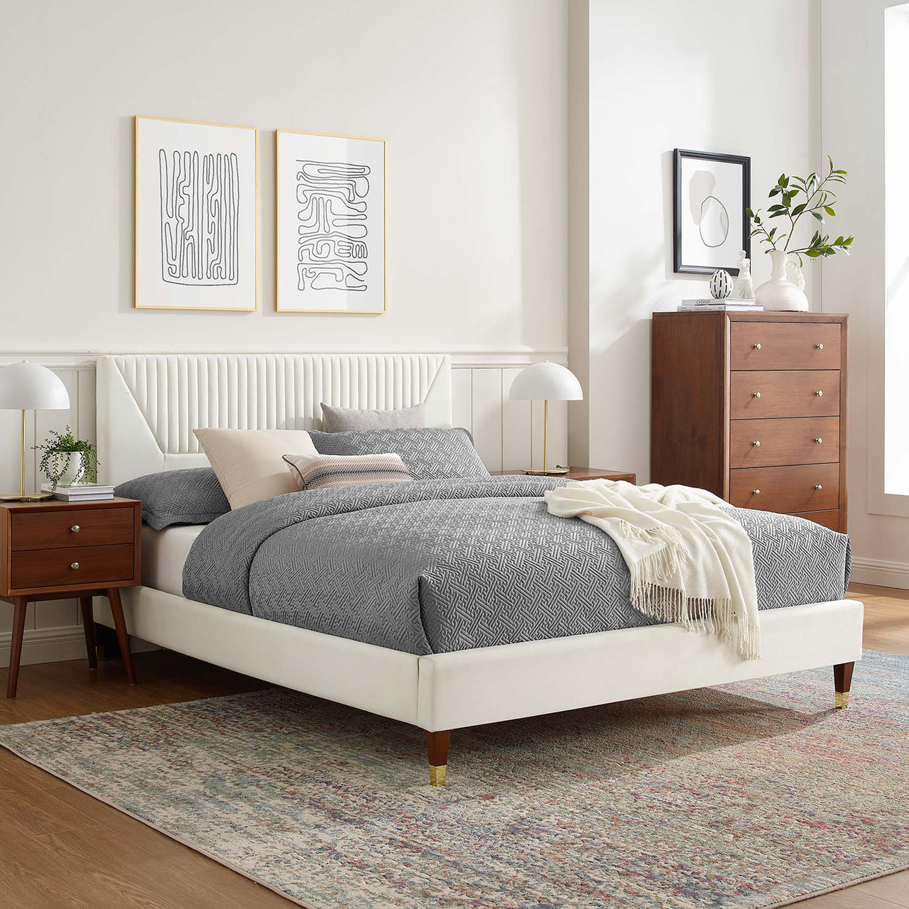 Seraphine Velvet King Platform Bed, White