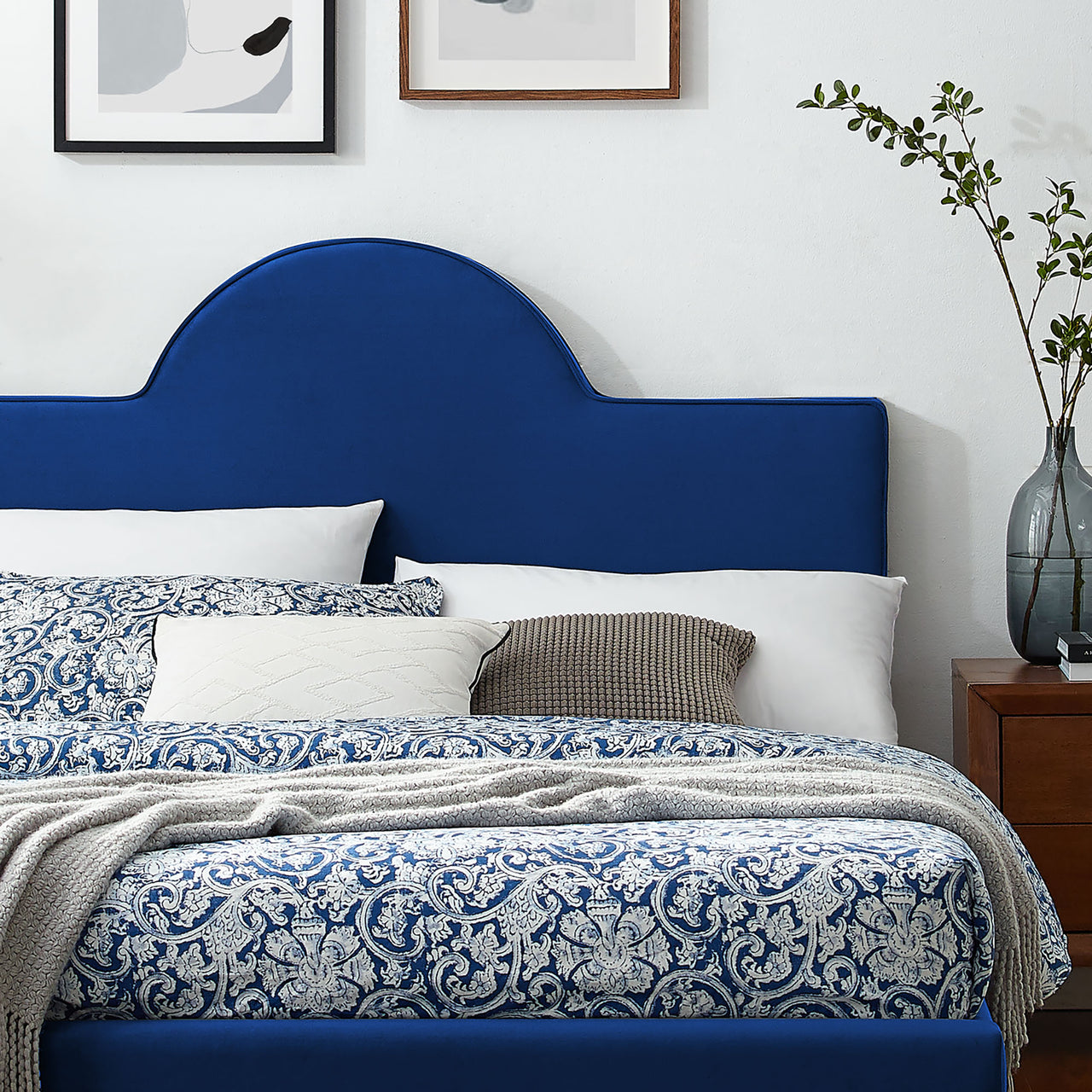 Arise Upholstered Velvet Full Bed, Navy