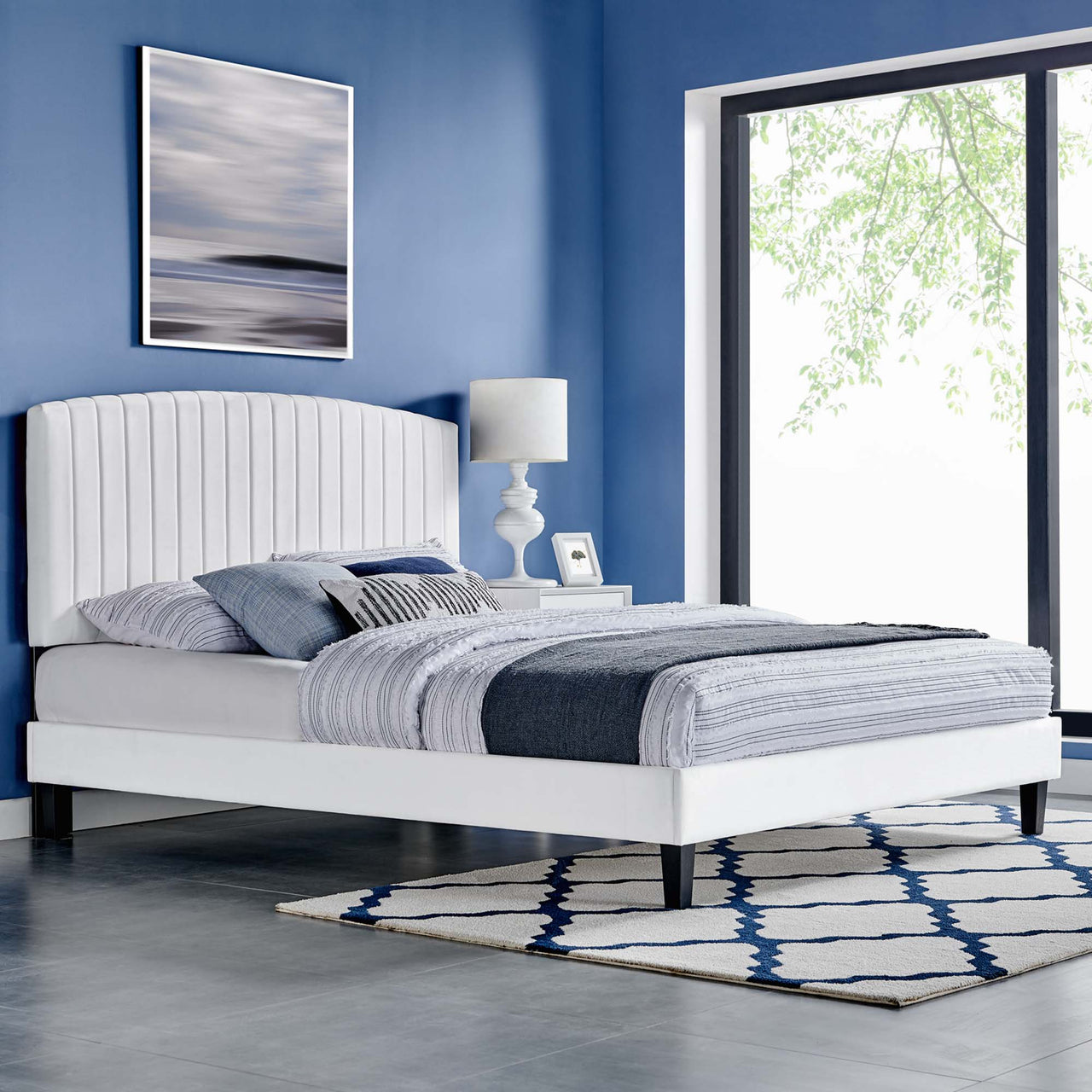 Lass Upholstered Velvet Full Platform Bed, White