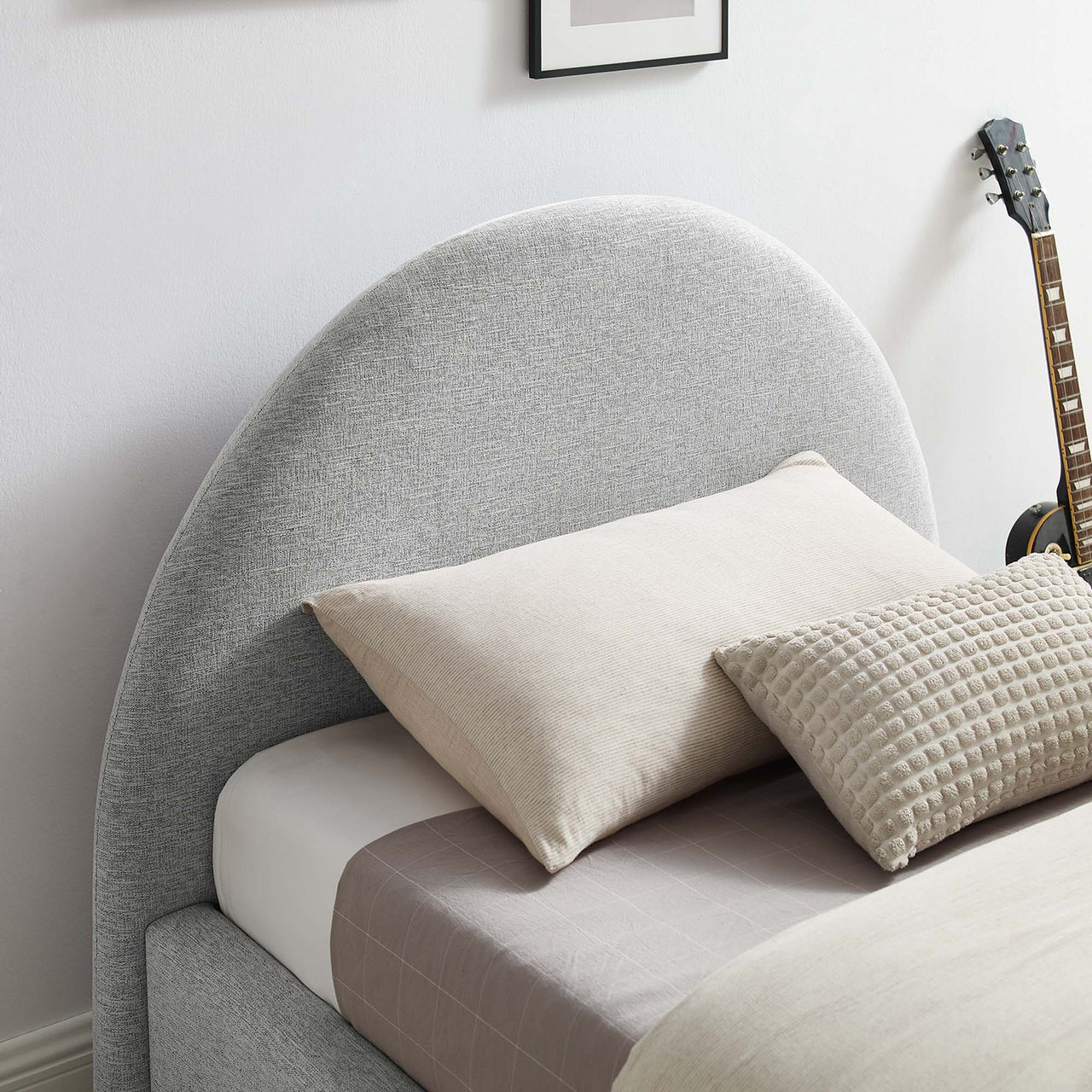 Moonrise Fabric Twin Platform Bed, Light Gray