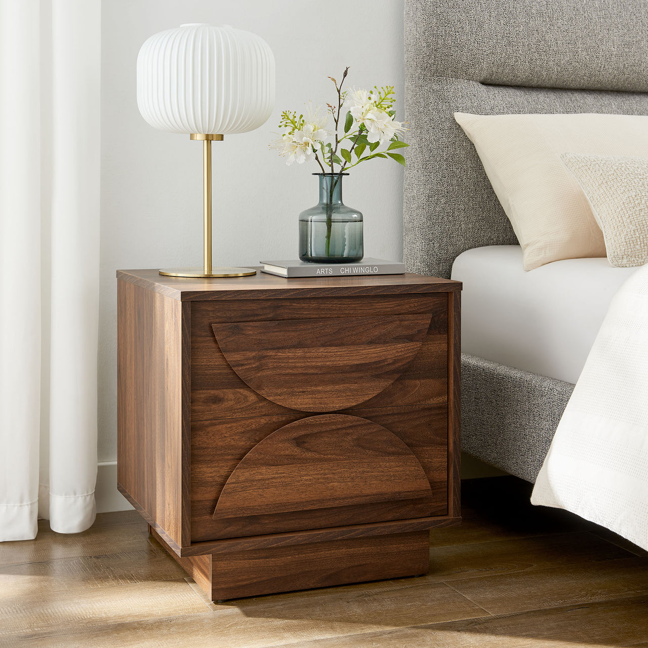 Kavix Nightstand, Walnut