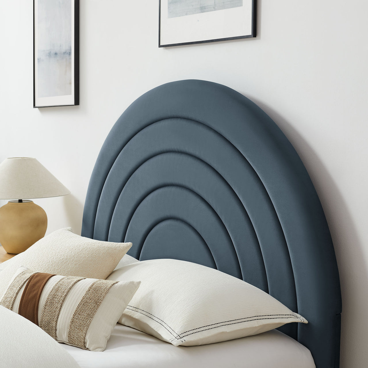 Firmament Upholstered Velvet Full Platform Bed, Slate