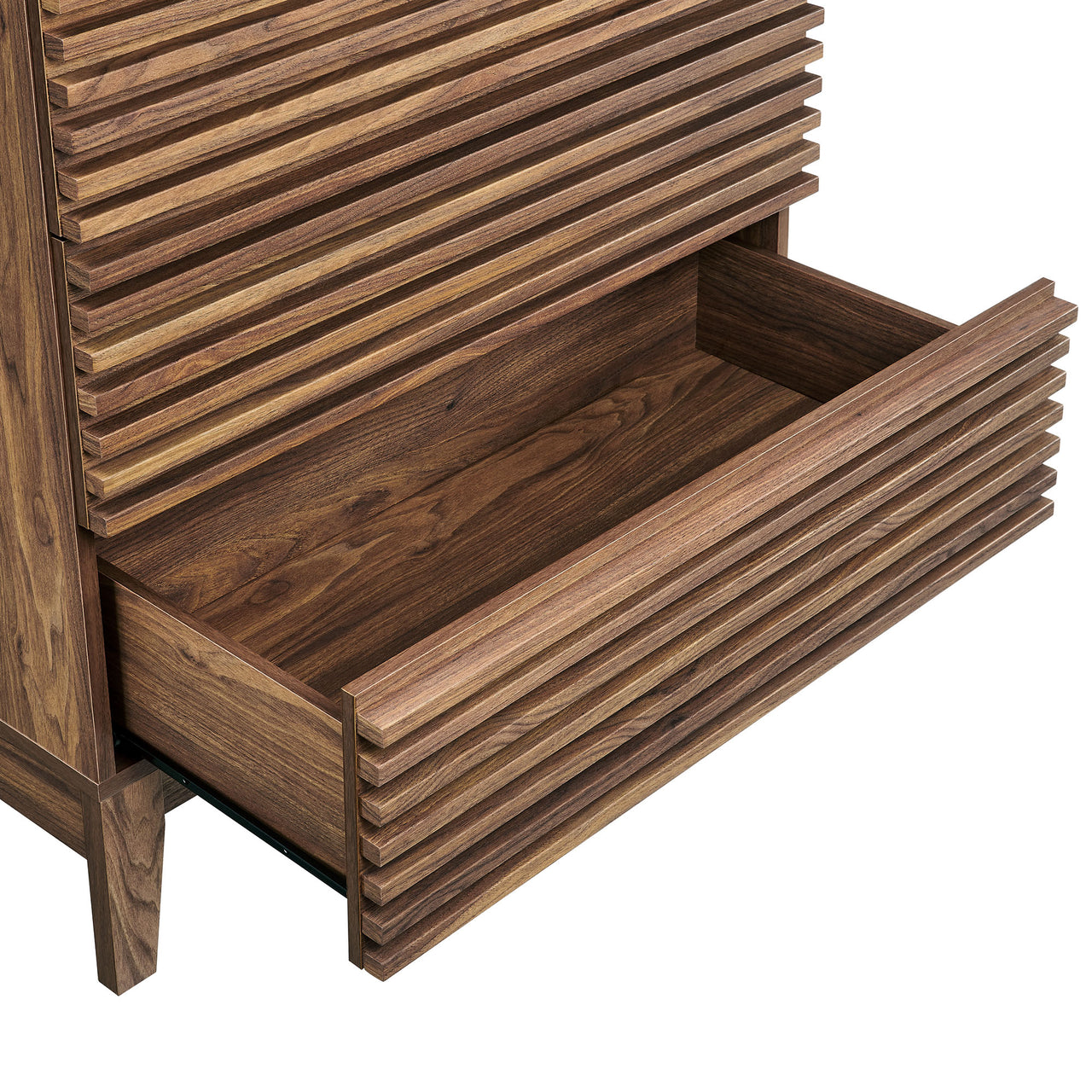 Ventra Chest, Small, Walnut