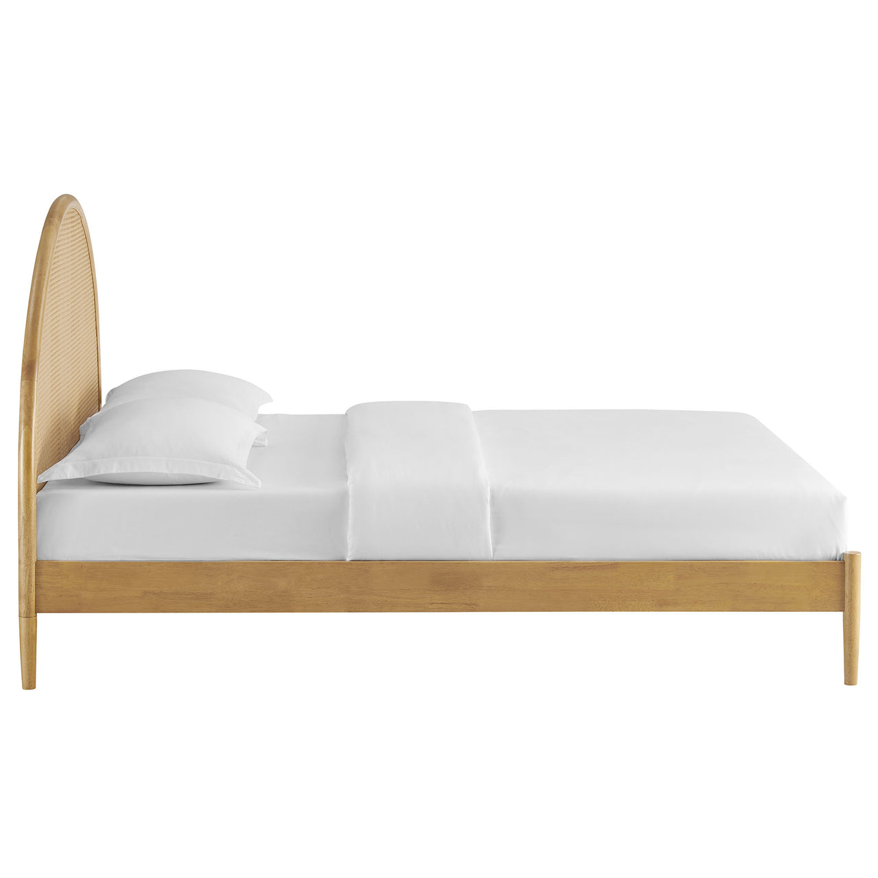 Senyra Queen Platform Bed, Oak
