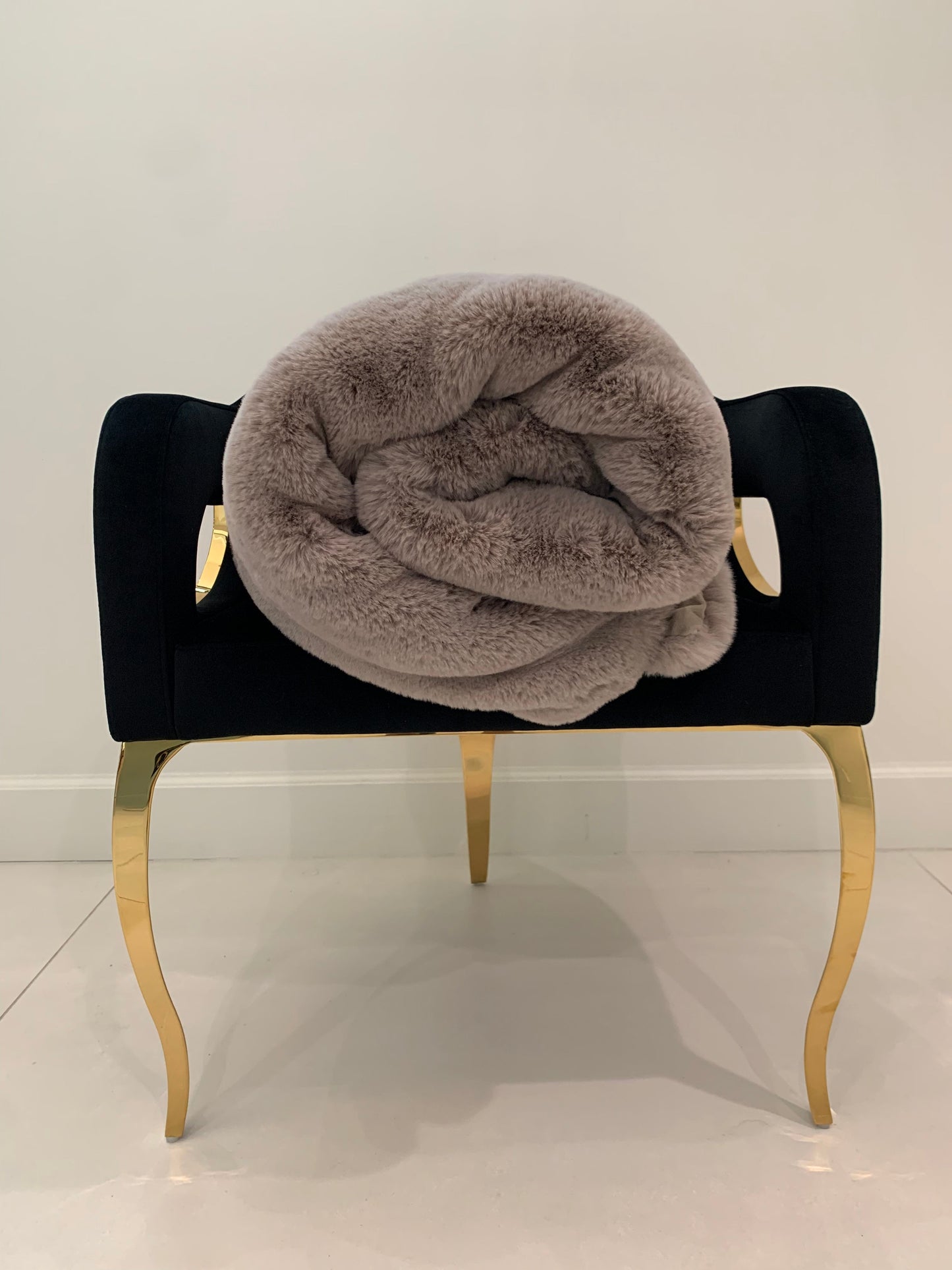 Luxury Faux Chinchilla Fur Throw Blanket, Assorted Colors