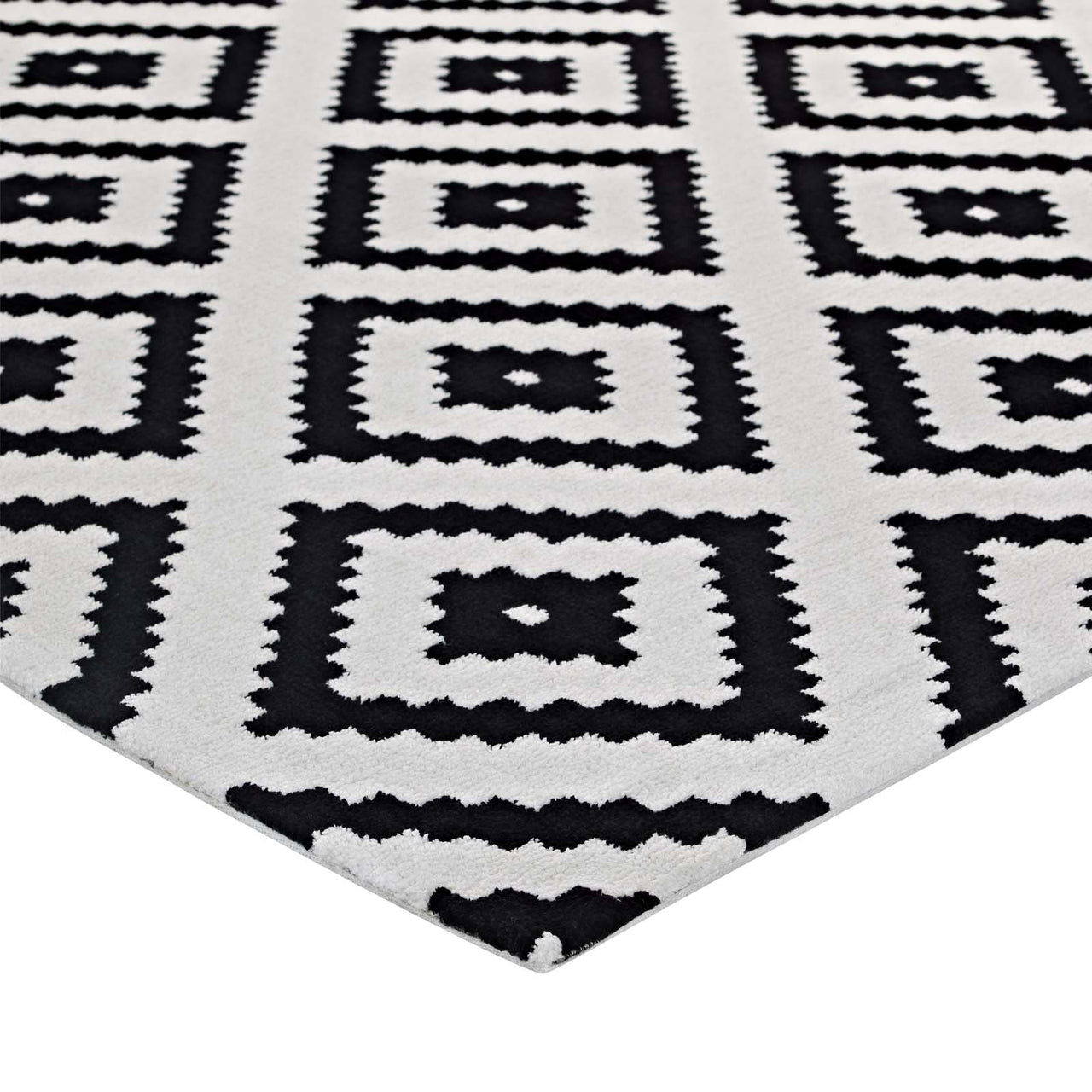 Duotone Diamond 5x8 Area Rug, Black & White