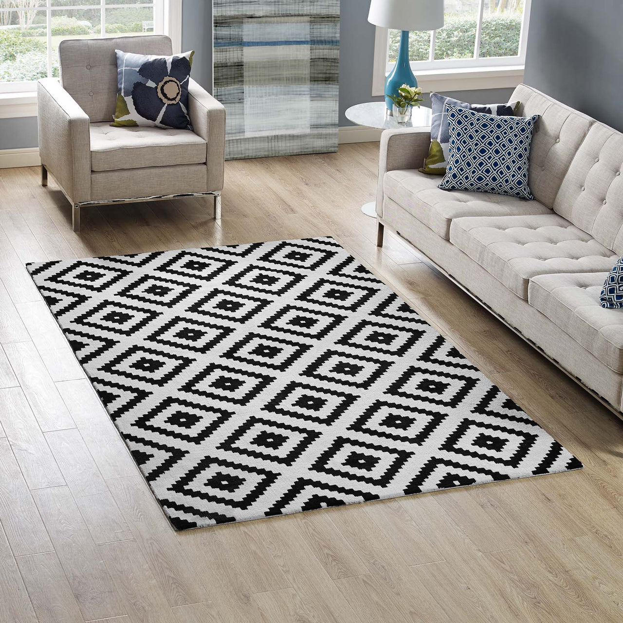 Duotone Diamond 5x8 Area Rug, Black & White