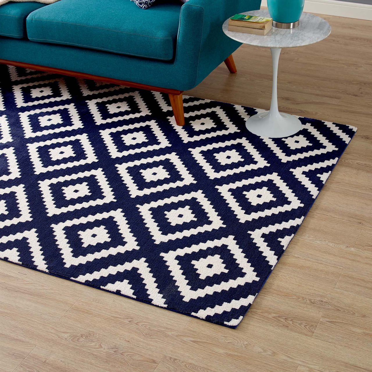Duotone Diamond 8x10 Area Rug, Ivory & Navy
