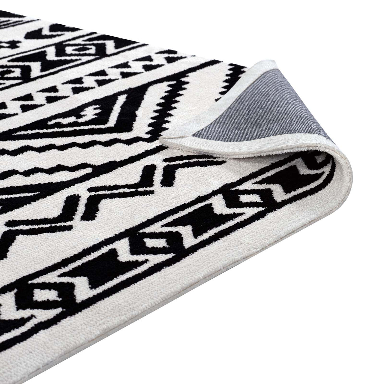 Hypnotizing Trance 5x8 Area Rug, Black & White