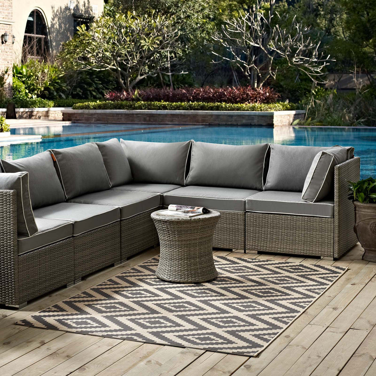 Hypnotizing Eyes Indoor | Outdoor 8x10 Area Rug, Gray & Beige