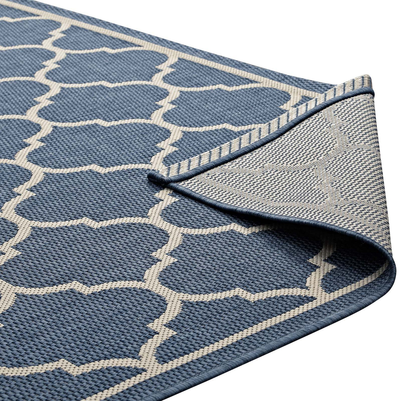 Zahara Scale Indoor | Outdoor 5x8 Area Rug, Blue & Beige