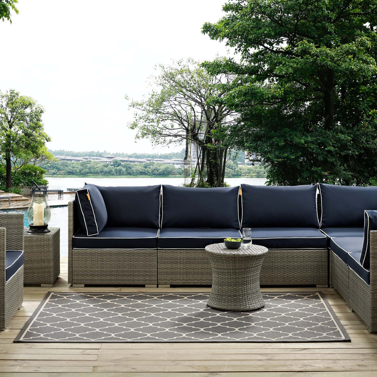 Zahara Scale Indoor | Outdoor 5x8 Area Rug, Gray & Beige
