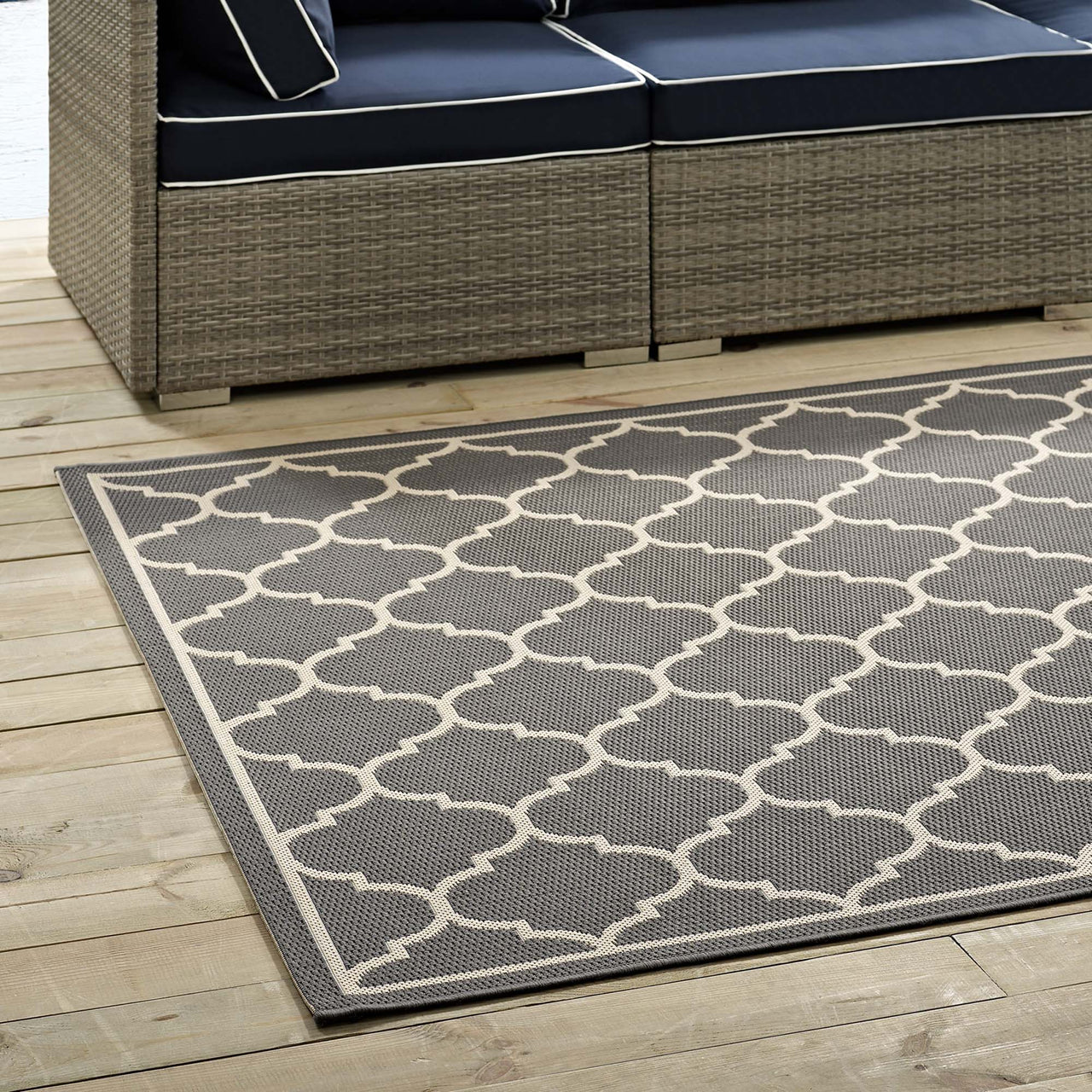 Zahara Scale Indoor | Outdoor 9x12 Area Rug, Gray & Beige