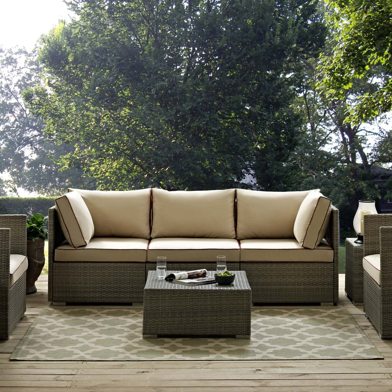 Cyrelle Indoor | Outdoor 5x8 Area Rug, Beige & Light Green