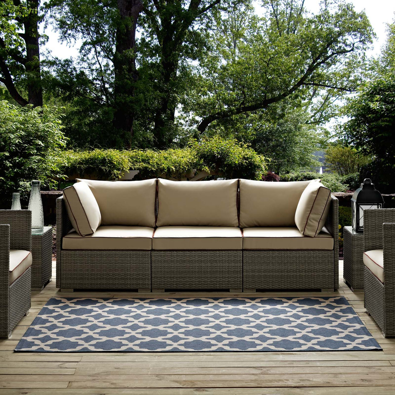 Cyrelle Indoor | Outdoor 8x10 Area Rug, Blue & Beige