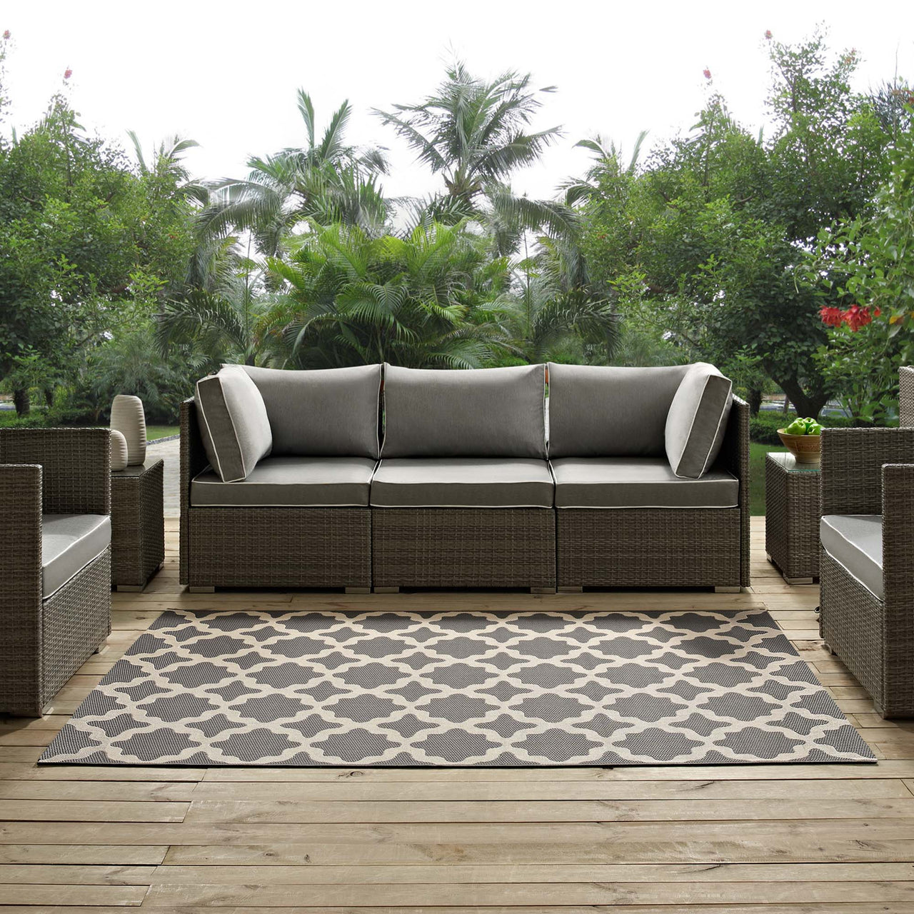 Cyrelle Indoor | Outdoor 4x6 Area Rug, Gray & Beige