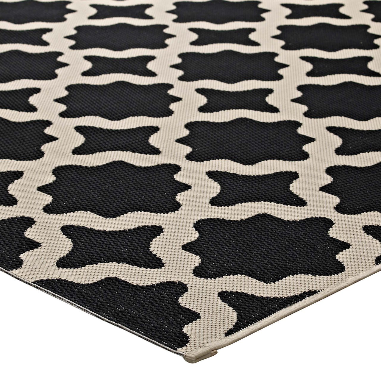 Cyrelle Indoor | Outdoor 4x6 Area Rug, Black & Beige