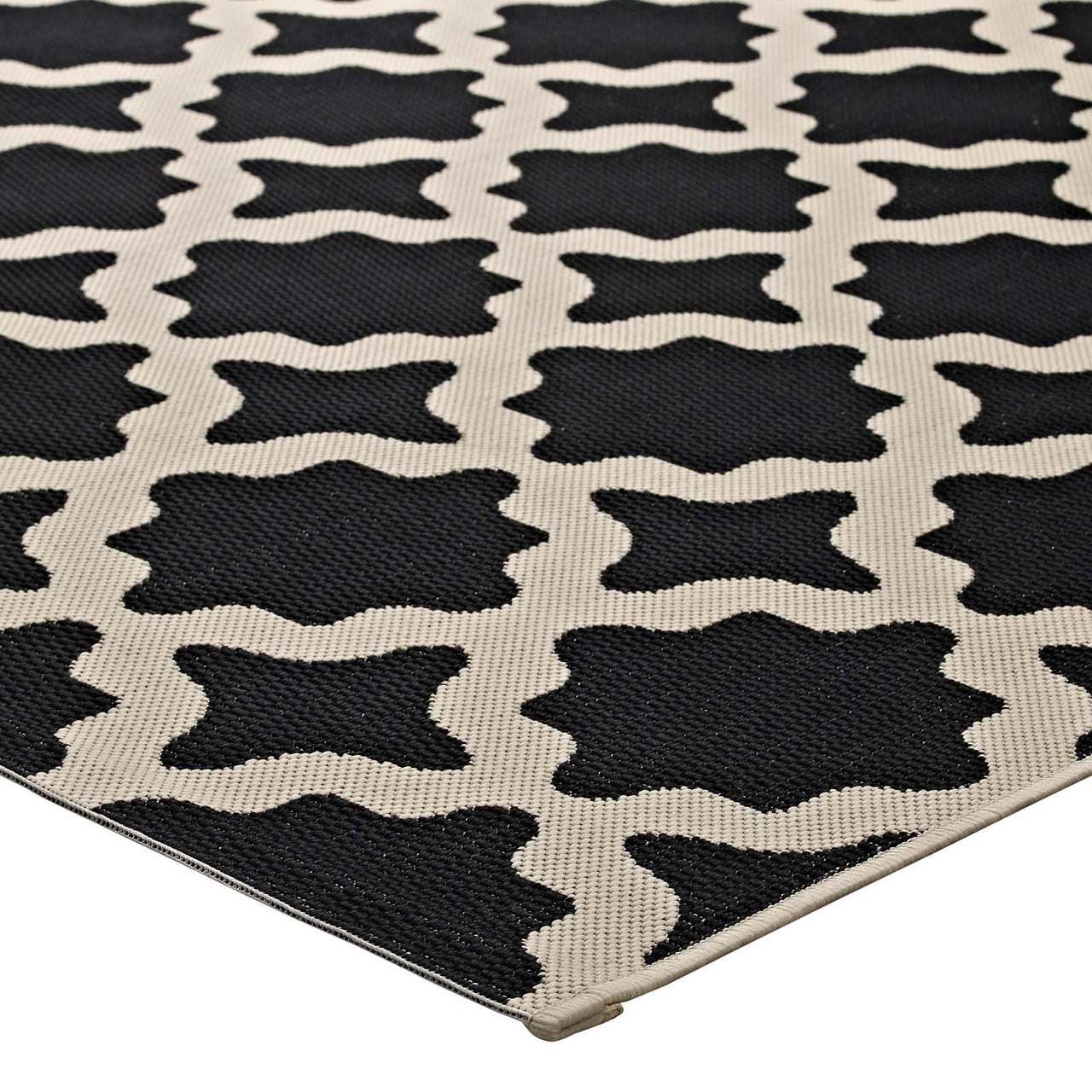 Cyrelle Indoor | Outdoor 5x8 Area Rug, Black & Beige