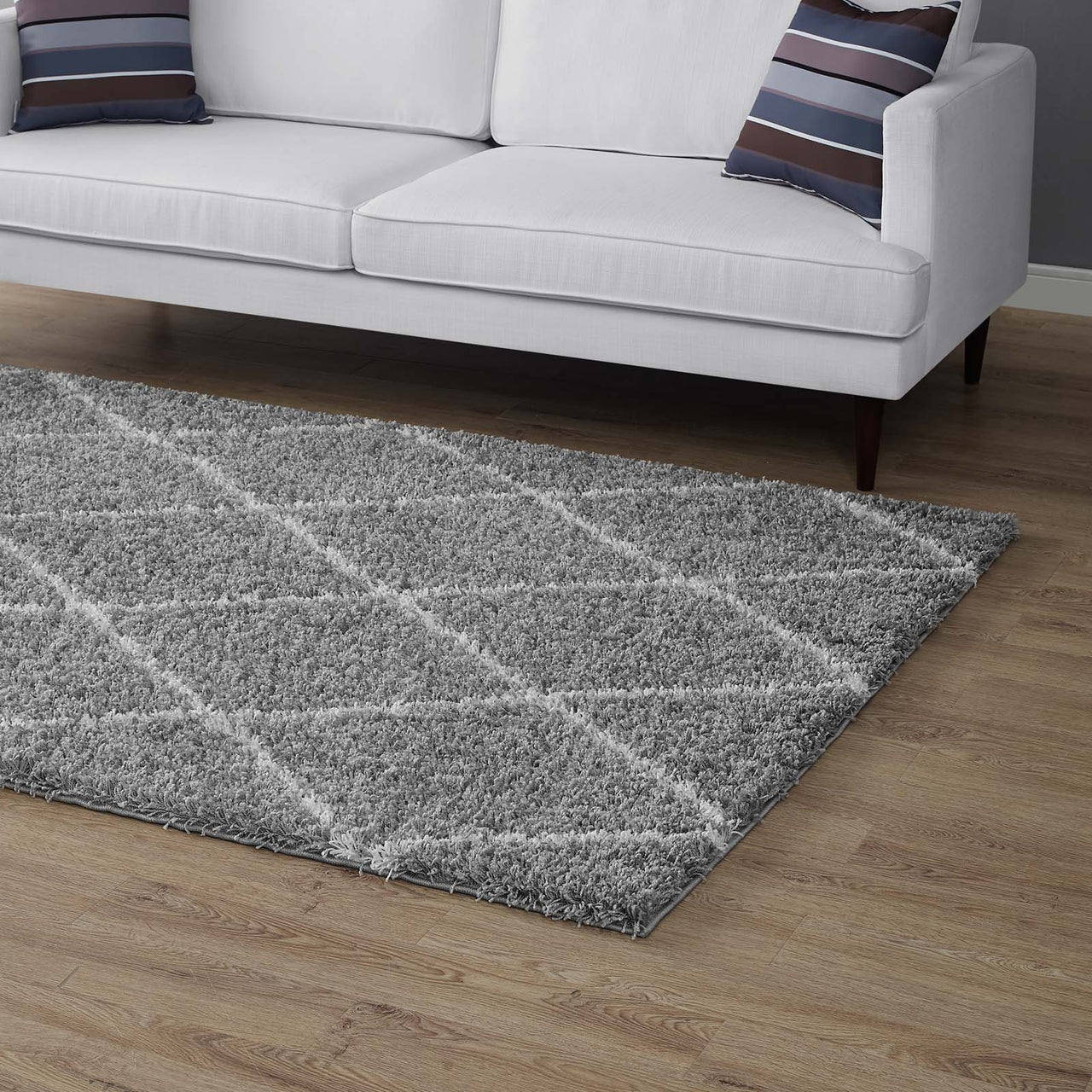 Winter Crystals 5x8 Shag Area Rug, Gray & Ivory