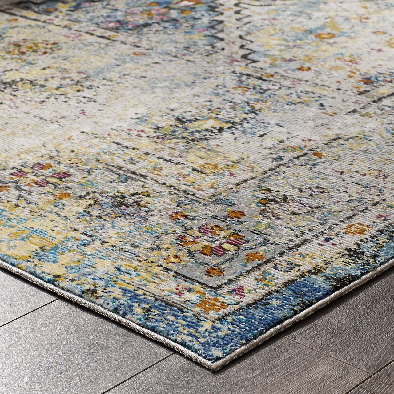 Manifest Direction 4x6 Area Rug, Multicolor
