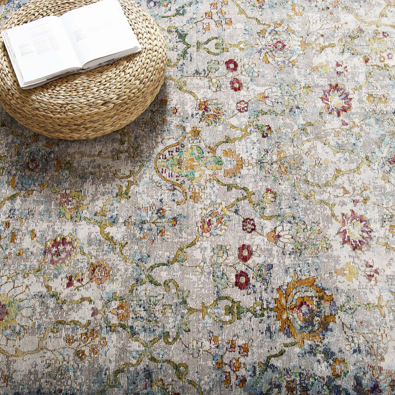 Manifest Abundance 4x6 Area Rug, Multicolor