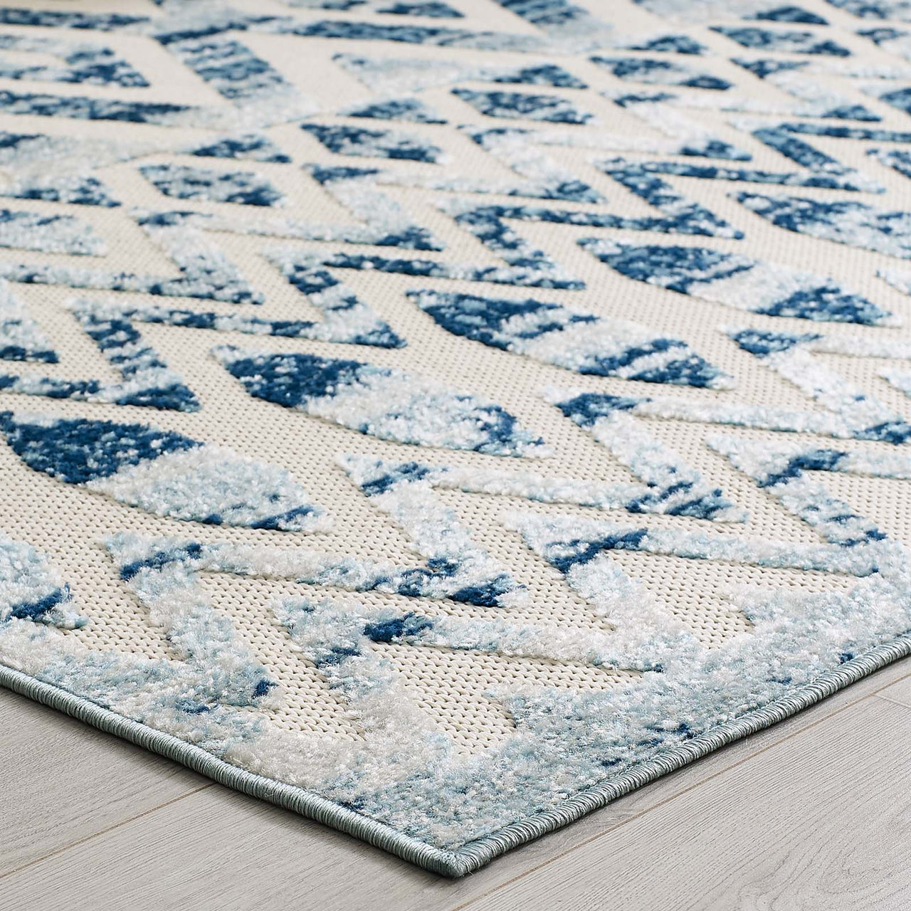 Mirror Pressure 8x10 Indoor | Outdoor Area Rug, Ivory & Blue