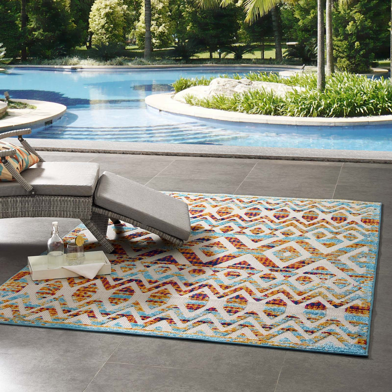 Mirror Pressure 5x8 Indoor | Outdoor Area Rug, Multicolor