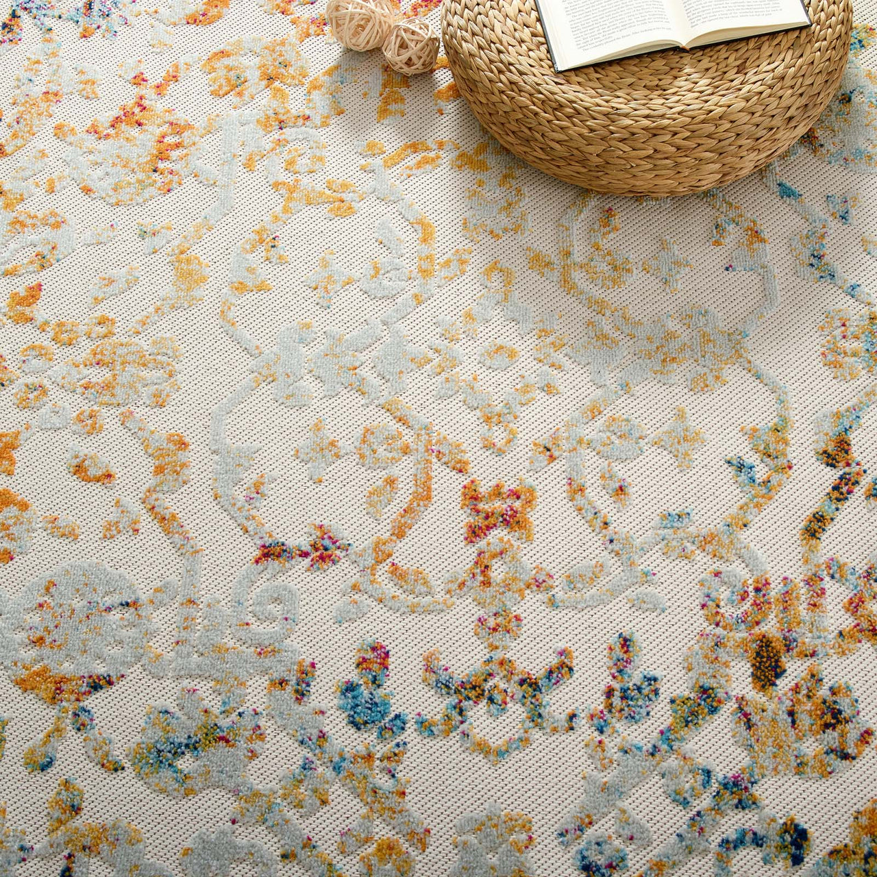 Mirror Bonds 8x10 Indoor|Outdoor Area Rug, Ivory & Light Blue