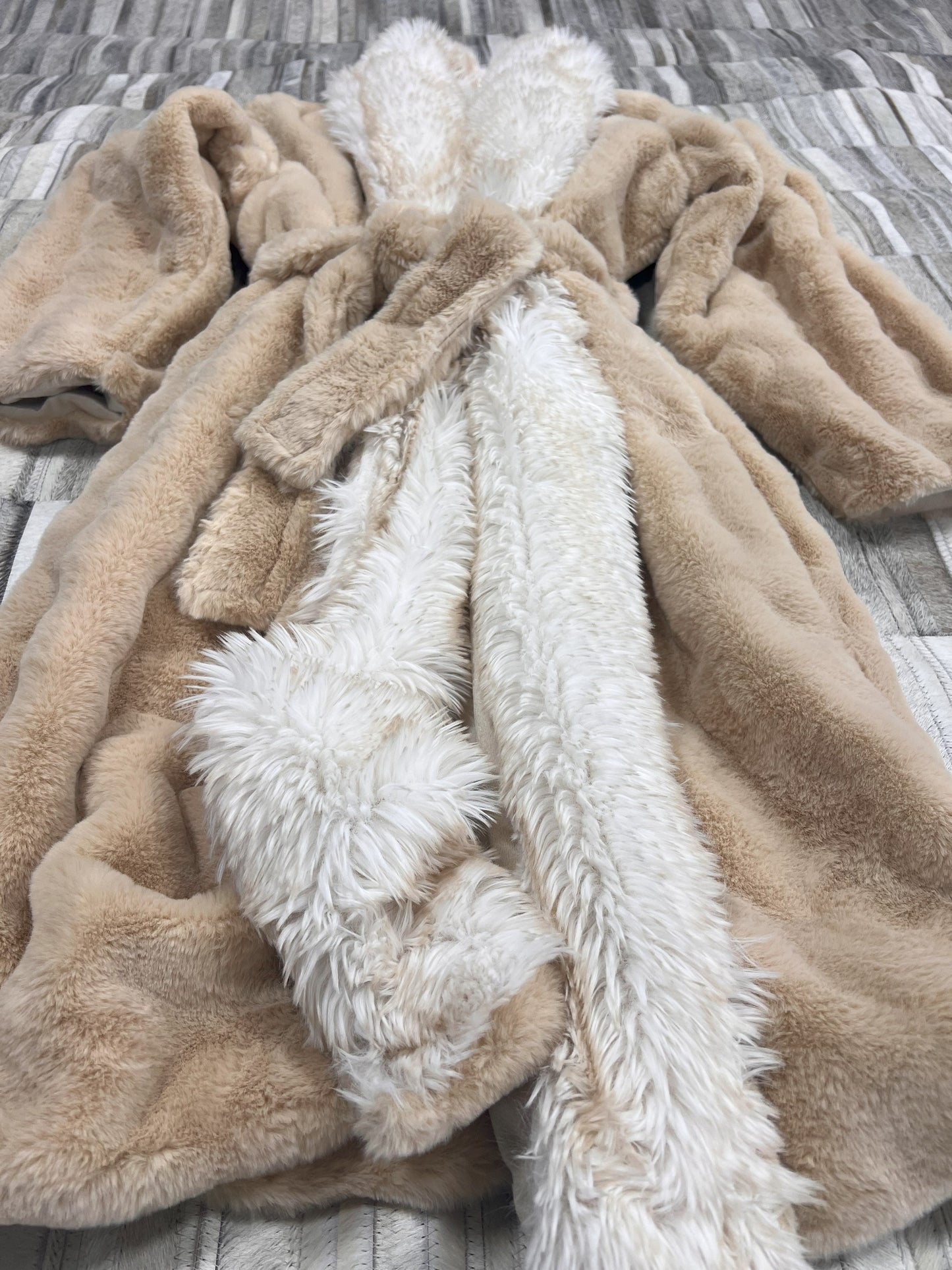 Rexa Luxury Faux Chinchilla Fur Robe, Assorted Colors