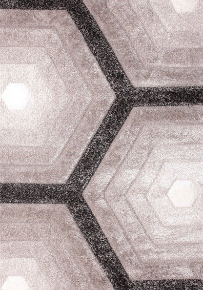 Sorrento 3D Honeycomb Shield Shag Area Rug, Silver