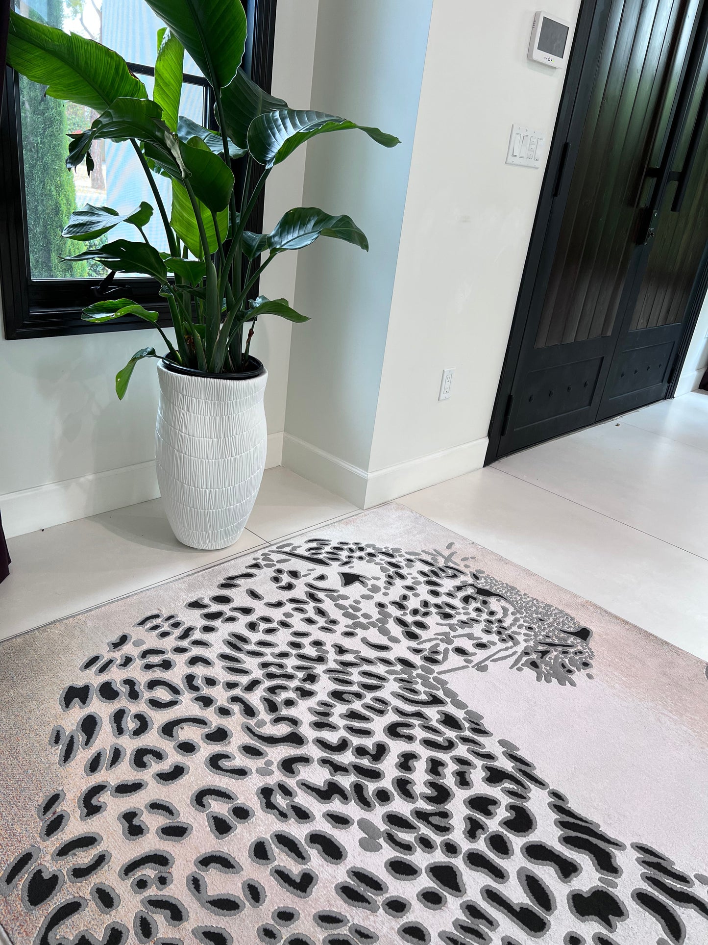 Devo Pensive Predator Area Rug, Platinum & Gray