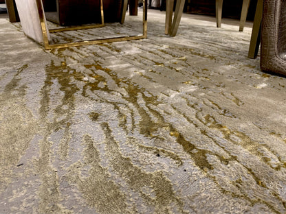 Maximus Golden Rain Indoor | Outdoor Area Rug, Beige & Gold