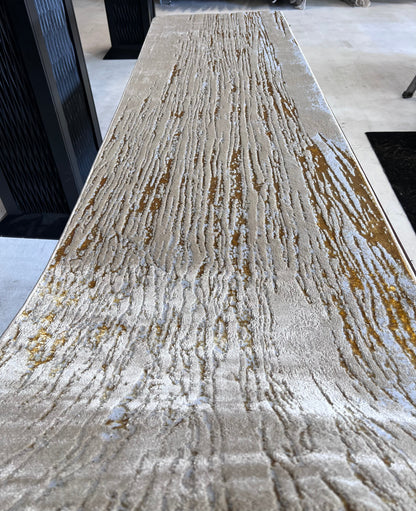 Maximus Golden Rain Indoor | Outdoor Area Rug, Beige & Gold