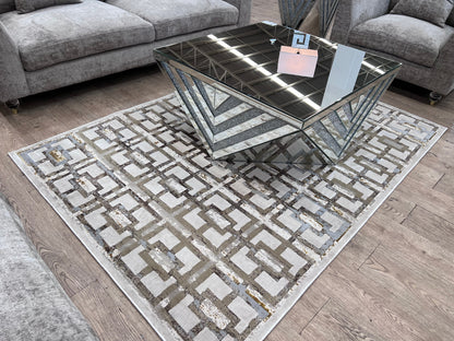 Maximus Fortress Indoor | Outdoor Area Rug, Beige & Gold