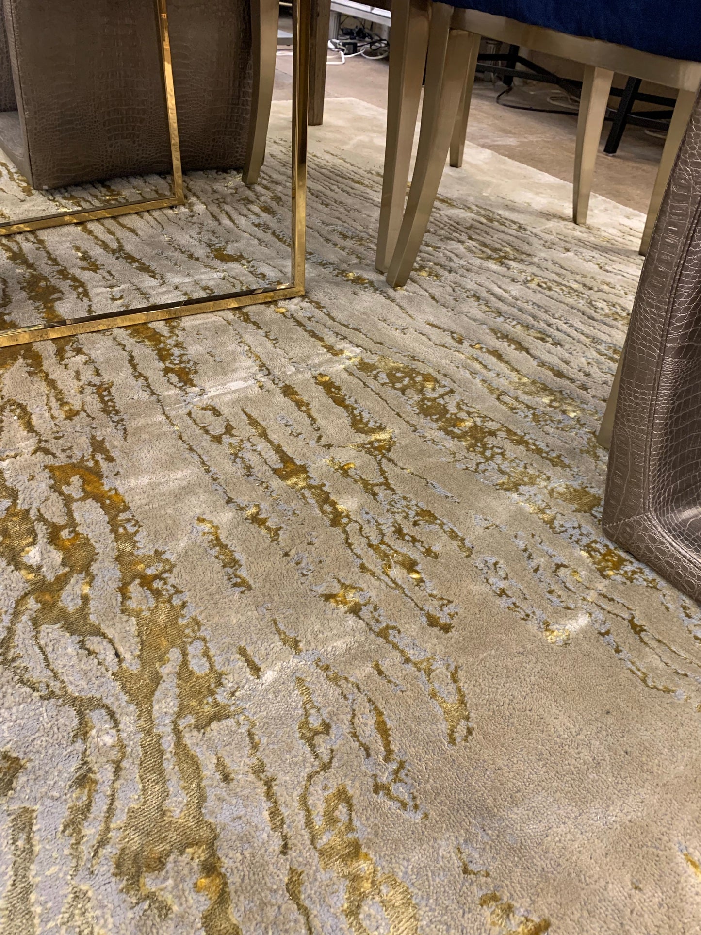 Maximus Golden Rain Indoor | Outdoor Area Rug, Beige & Gold