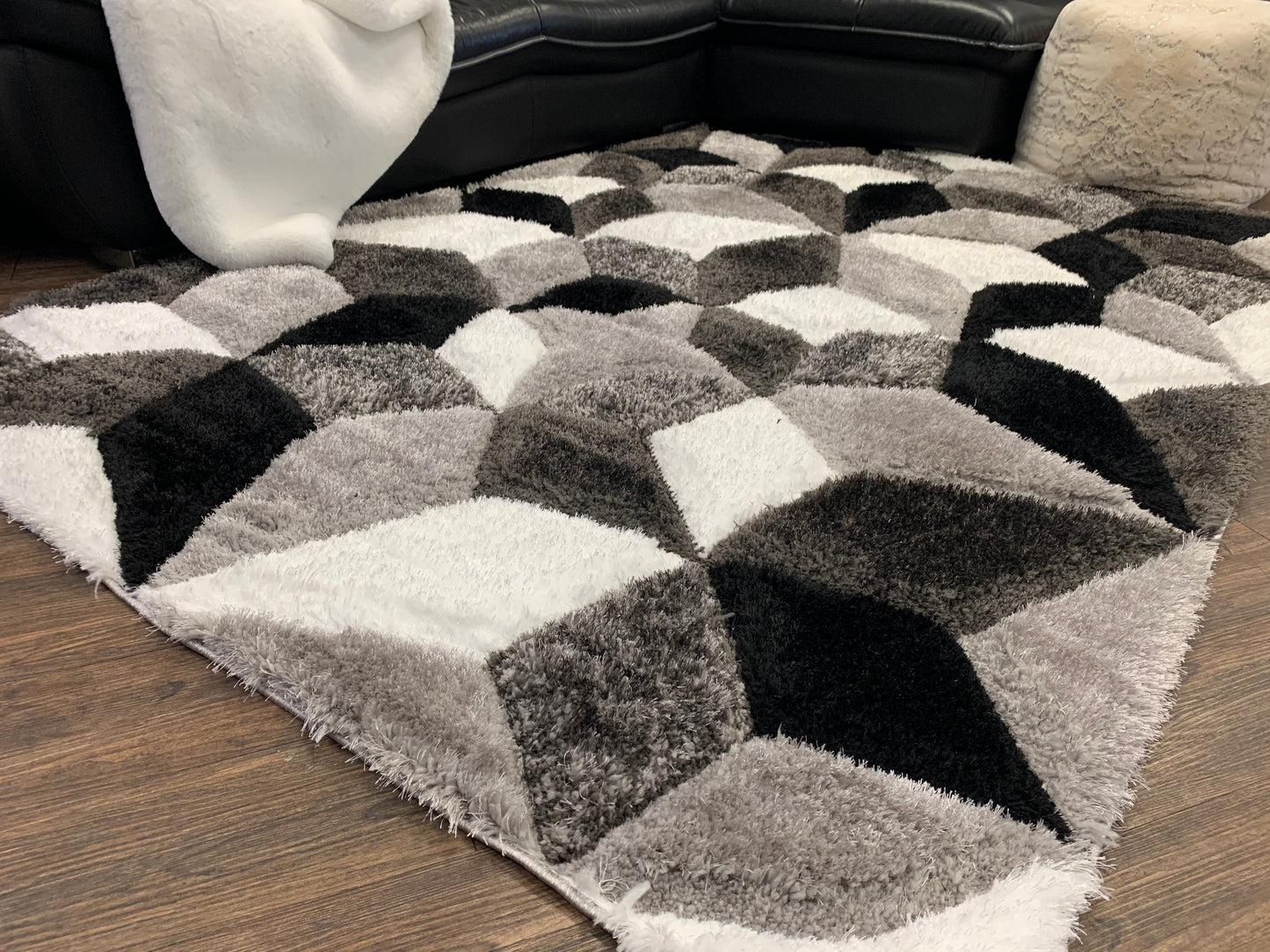 Sorrento 3D Starstruck Shag Area Rug, Grayscale