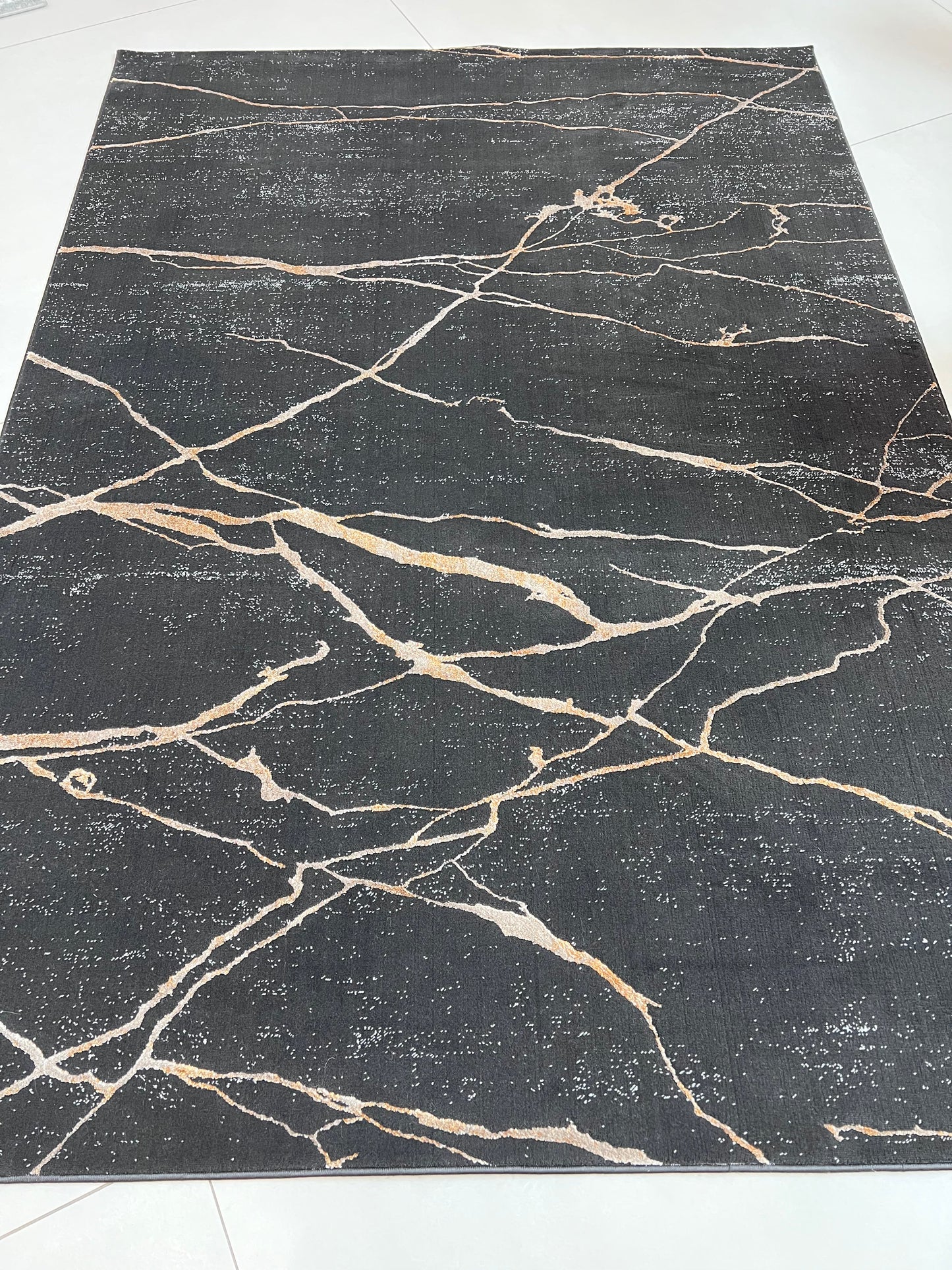 Devo Marble Tempest Area Rug, Platinum & Charcoal