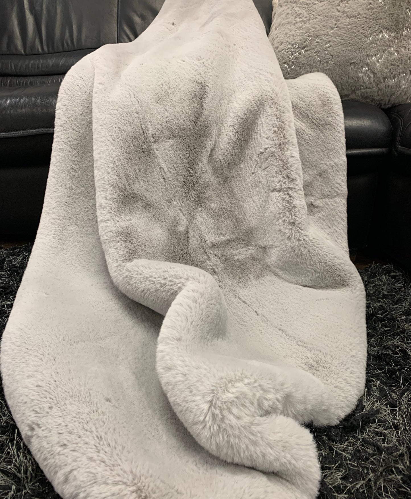 Luxury Faux Chinchilla Fur Throw Blanket, Assorted Colors