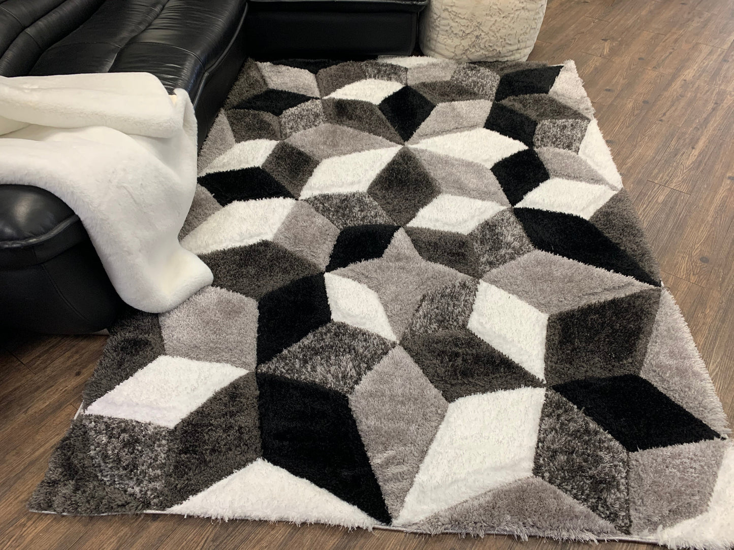 Sorrento 3D Starstruck Shag Area Rug, Grayscale