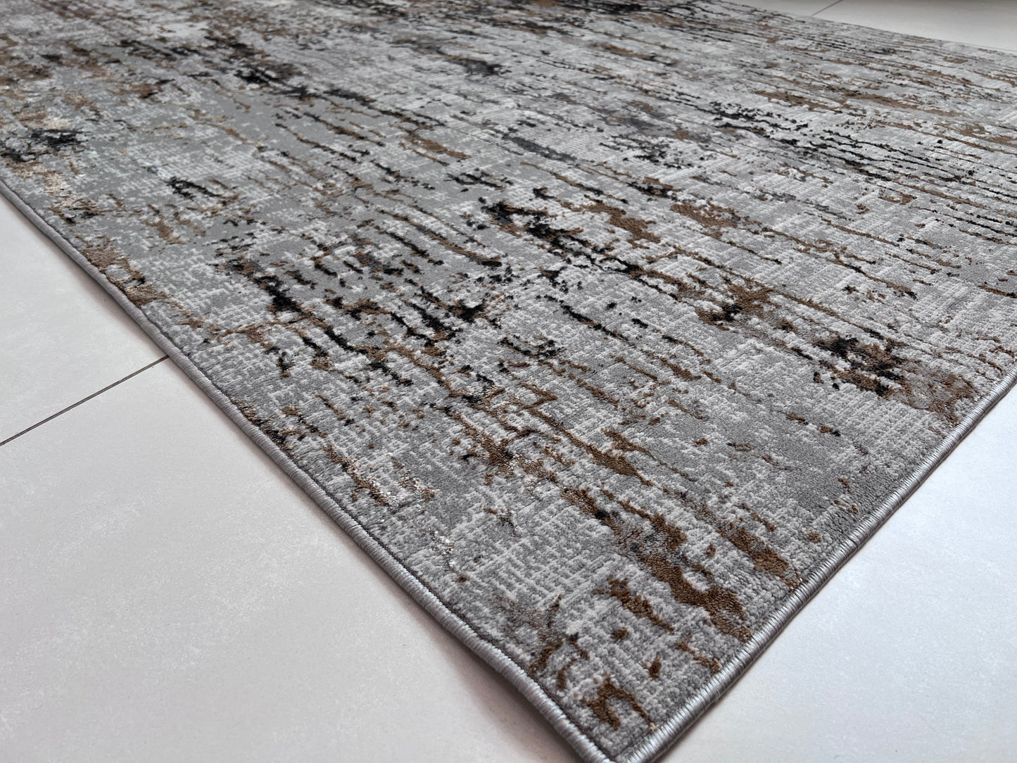 Devo Celestial Whispers Area Rug, Platinum & Gray