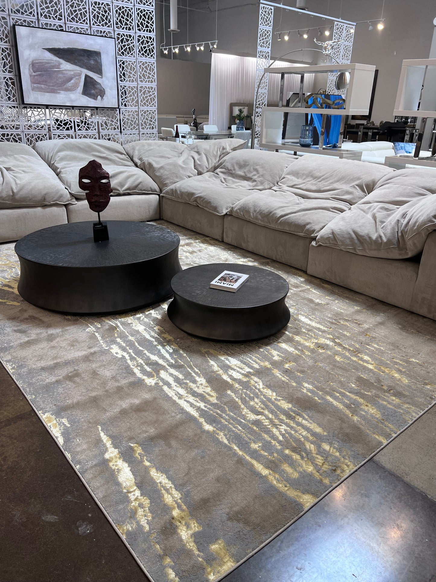 Maximus Golden Rain Indoor | Outdoor Area Rug, Beige & Gold