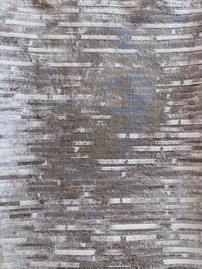 Maximus Shattered Stronghold Indoor | Outdoor Area Rug, Silver & Platinum