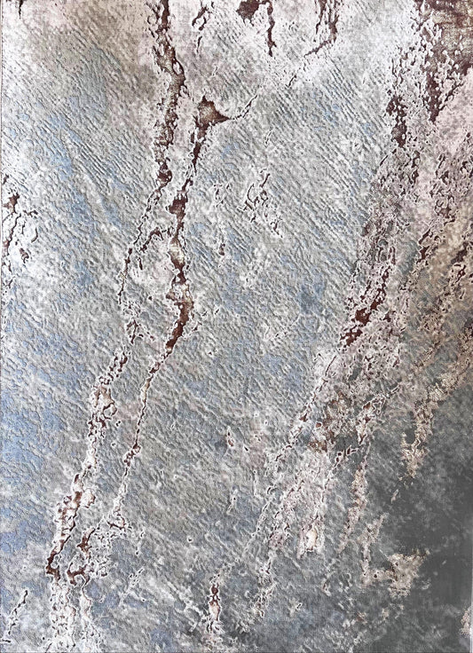 Maximus Fissure Patina Indoor | Outdoor Area Rug, Silver & Platinum